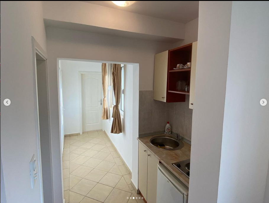 Image of House - 6 Bedrooms - 6 Bathrooms for Sale in Bar-Dobre Vode-Montenegro, Image 12
